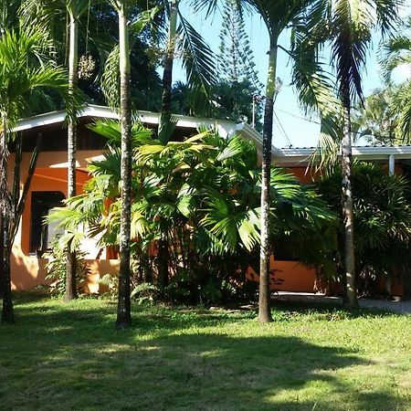 Puerto Jiménez Embassy House B&B 외부 사진