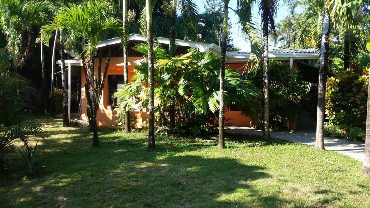 Puerto Jiménez Embassy House B&B 외부 사진